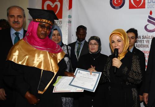 Emine Erdoğan, Somali’de Türk Sivil Toplum Temsilcileri ile Buluştu