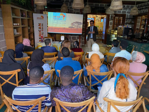 2023 10 27 afrikaevi 05 seminer - Afrika Kültür Evi Akademik seminerleri kapsamında Afrika Kıtasında Konuşulan Diller konulu seminer gerçekleştirildi.